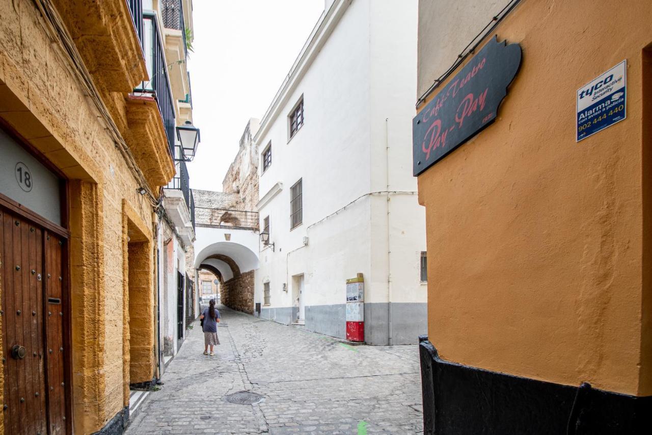Las Tres Llaves De Cadiz Leilighet Eksteriør bilde